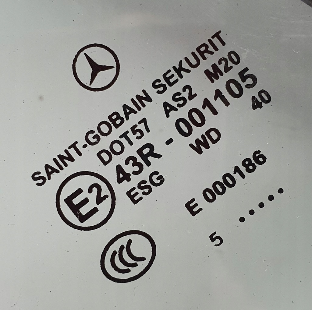 фото №2, Стекло подъемник правый задняя mercedes r171