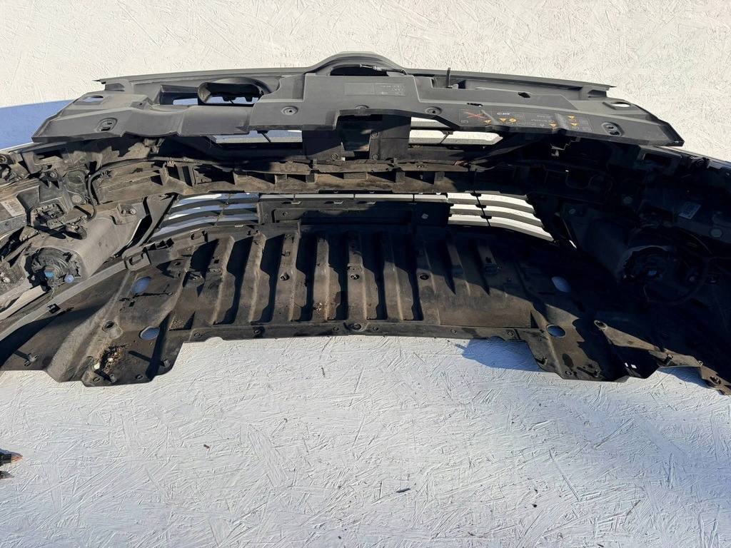 фото №8, Talisman бампер передній перед 6 pdc led kompletny сріблястий ted69