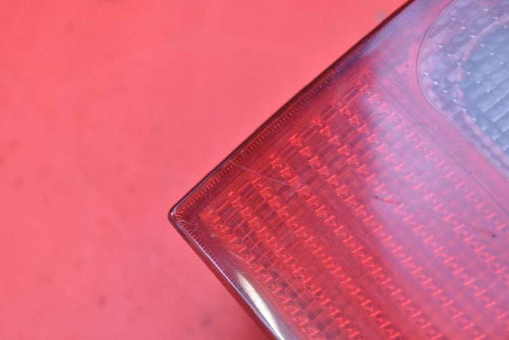 фото №10, Лампа права задня задня 8l0945096 audi a3 8l 3d 96-00