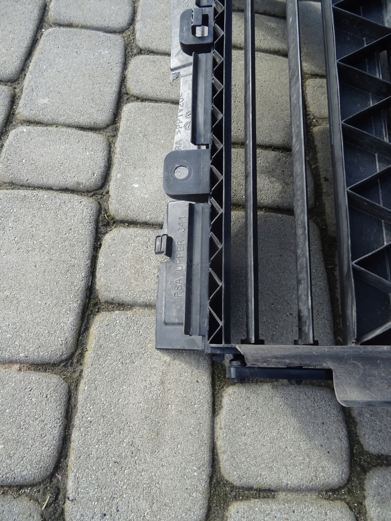 фото №10, Citroen c4 iii жалюзі шторка захист повітря впуск