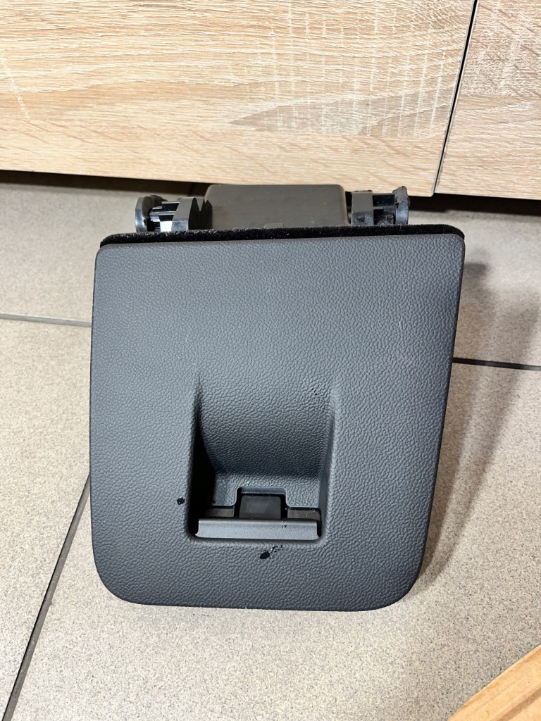 фото №1, 57 alfa romeo giulia бардачок з консолі водія