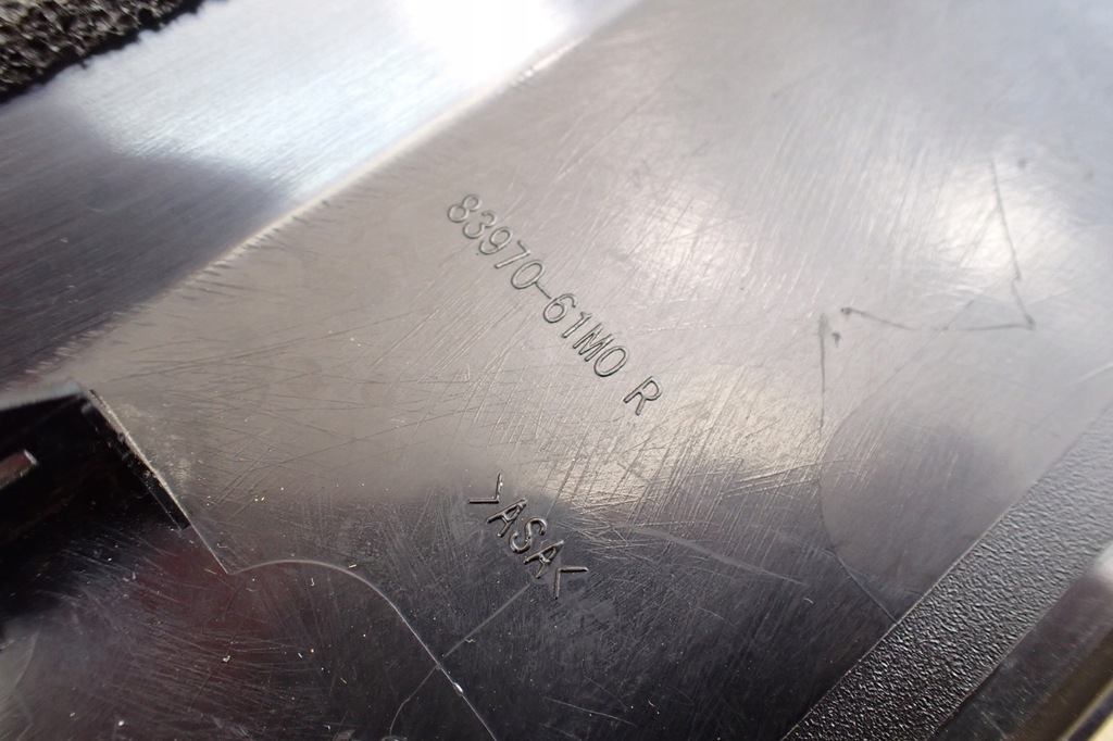 фото №8, Suzuki sx4 s-cross молдинг декоративная стойка дверь правая 8397061m0 rh