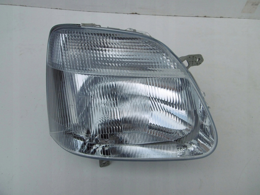 фото №1, Suzuki wagon r+ agila лампа правая nowa оригинал