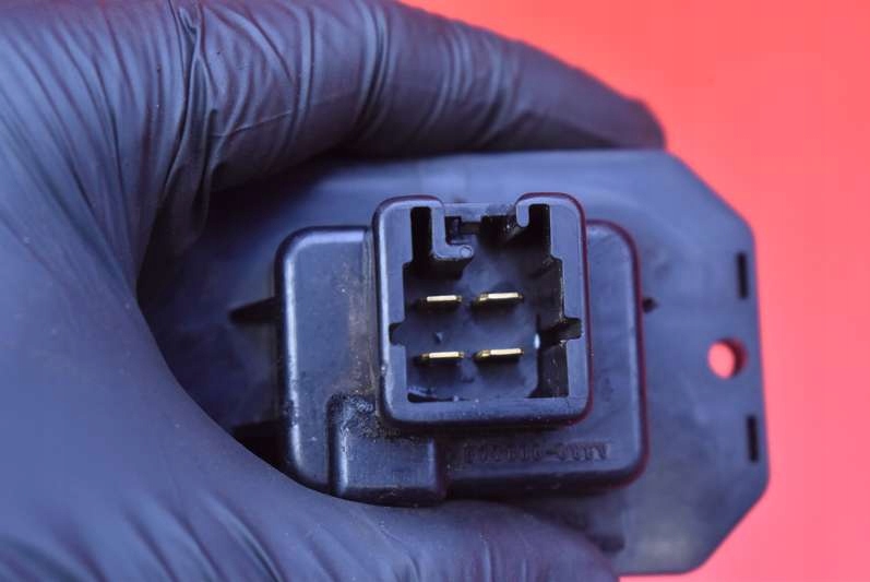 фото №7, Резистор обдув резистор резистор 077800-0860 toyota previa 2 ii lift 05-06