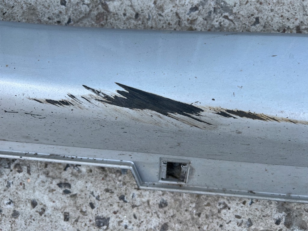 фото №3, Hyundai i40 kombi молдинг порог левая наружная