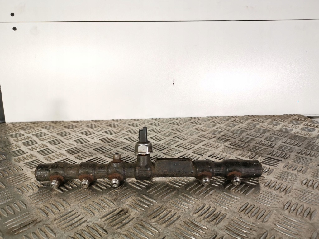 Купить 2006 ssangyong rodius шланг топливный r91457010b