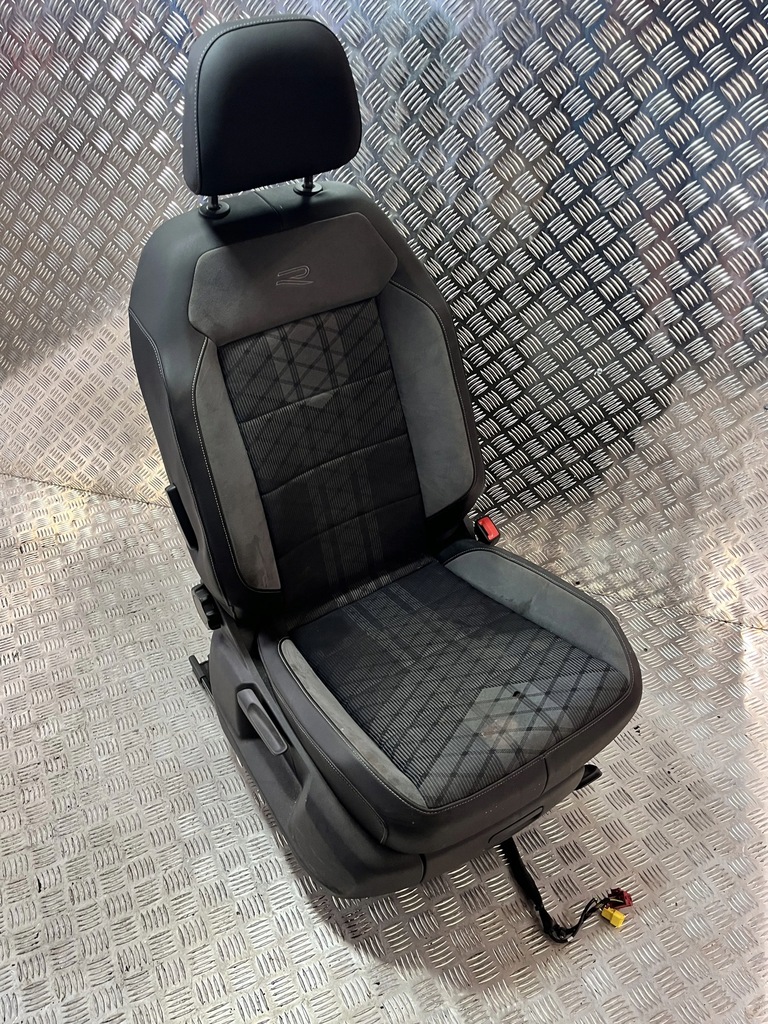 фото №1, Сиденье перед правый vw t-roc 17- r-line