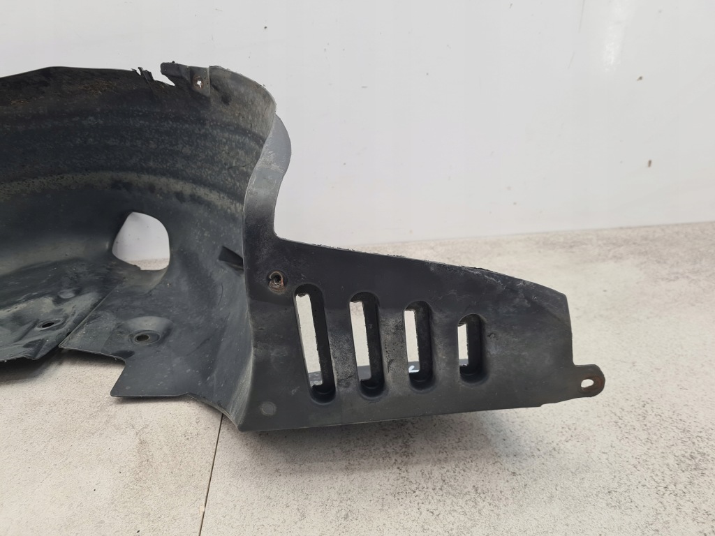 фото №4, Renault clio iii підкрилок лівий задня kombi 8200582956