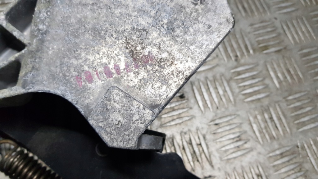 фото №8, Mercedes w163 педаль тормоза автоматическая коробка передач