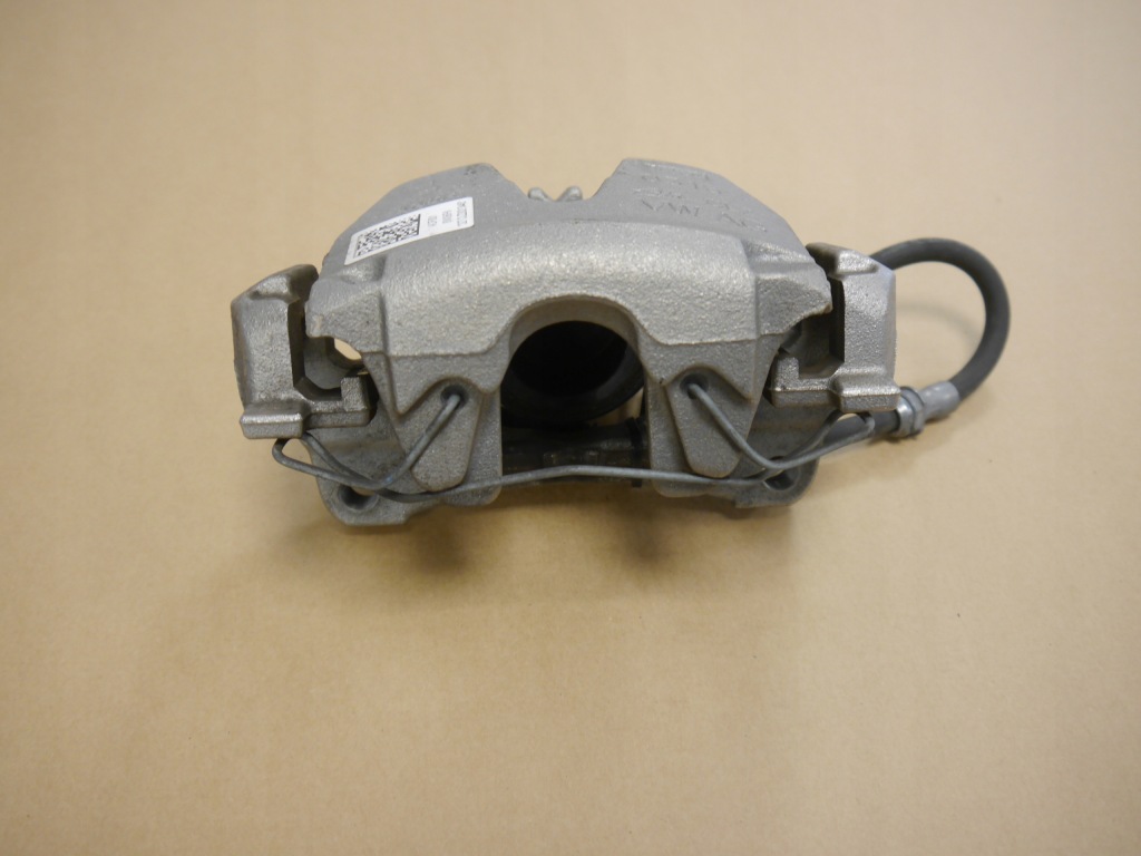 фото №1, Audi a5 a4 8w суппорт тормозной перед 8w0615106fk