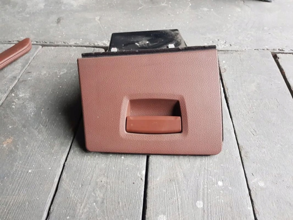 фото №1, Бардачок bmw кожа f10 f11 9166696