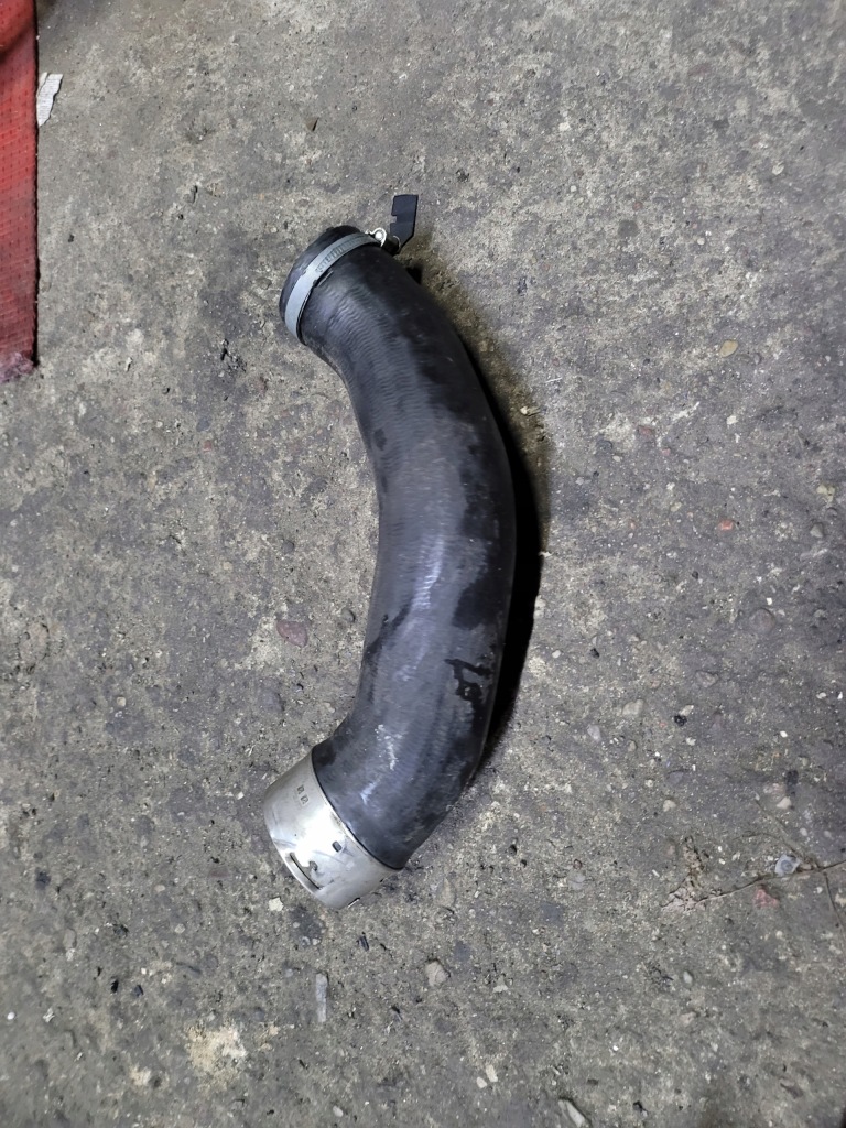 фото №2, Volvo s60 ii 2.0 t труба интеркулер 31657736