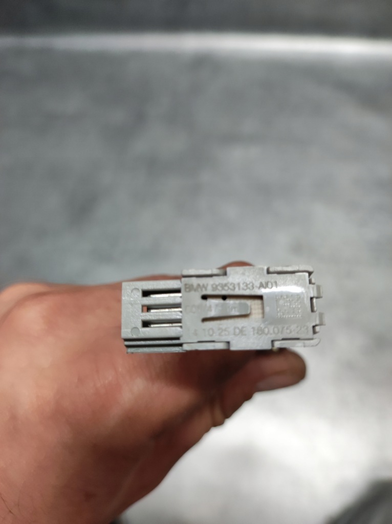 фото №3, Підсвітка двері передніх bmw 5 f10 f11