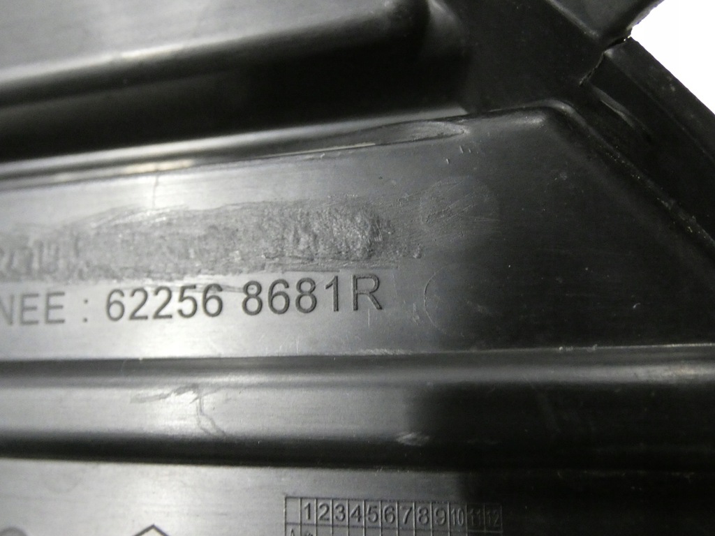 фото №11, Решётка бампера renault espace v przed lift правая i левая 755.