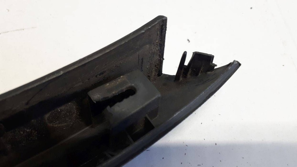 фото №8, Vw tiguan r-line scout 2007-2015 молдинг крила права перед