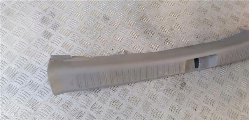 фото №3, Mazda tribute защита накладка поперечина задняя заднего