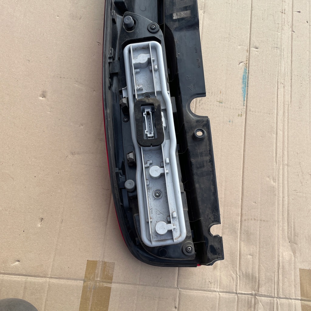 фото №11, Лампа правая правый задняя задняя lift mercedes viano w639 a6398201564