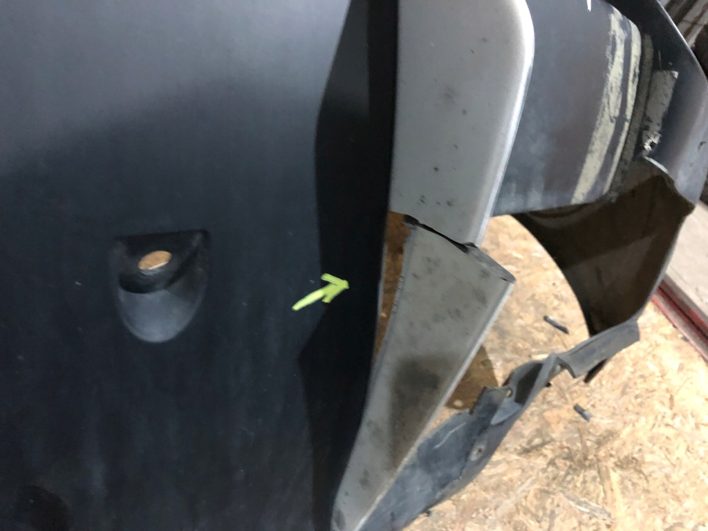 Бампер задний ferrari caifornia turbo Цена