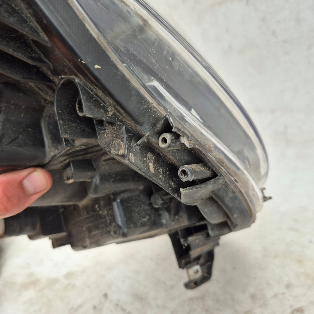 Купити Opel insignia a рестайлінг  13- фара правий перед передня лінза led 13409907