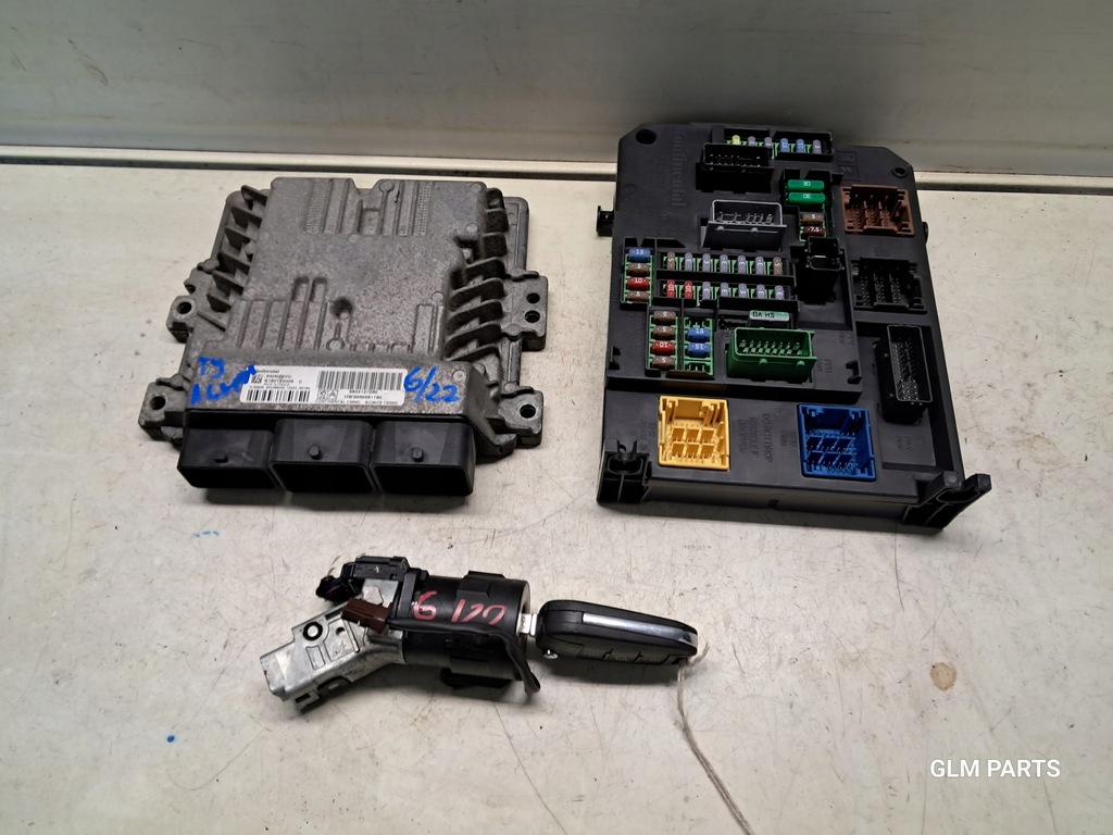 фото №10, Peugeot 308 ii t9 1.6 hdi набор стартовый бортовой компьютер bsi ключ