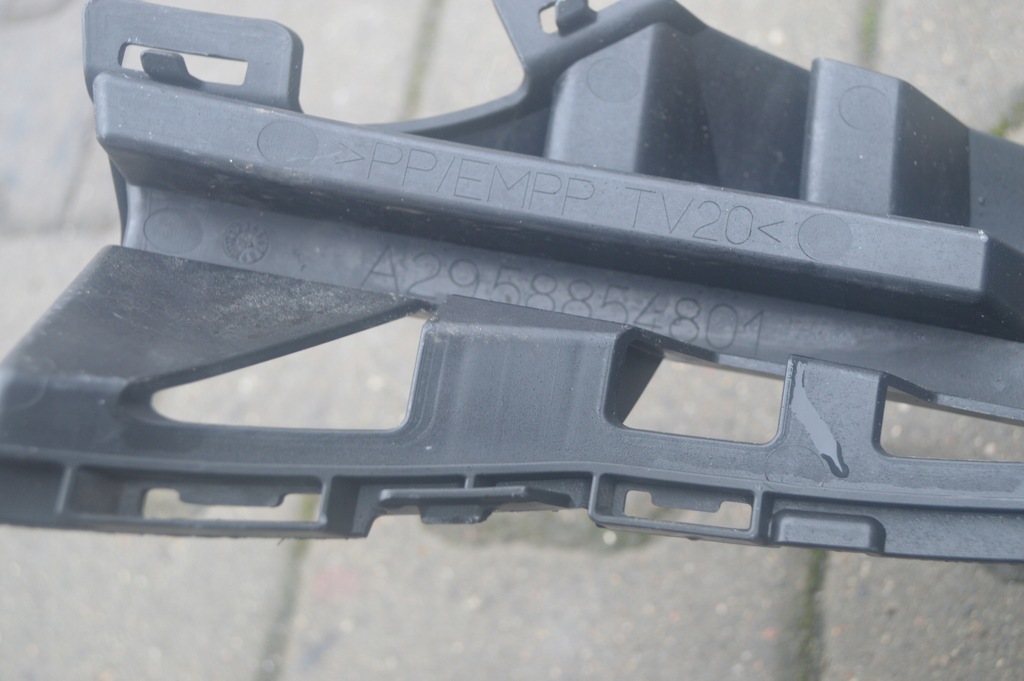 фото №7, Решітка бампера перед середня mercedes eqe v295 w295 amg a2958854801