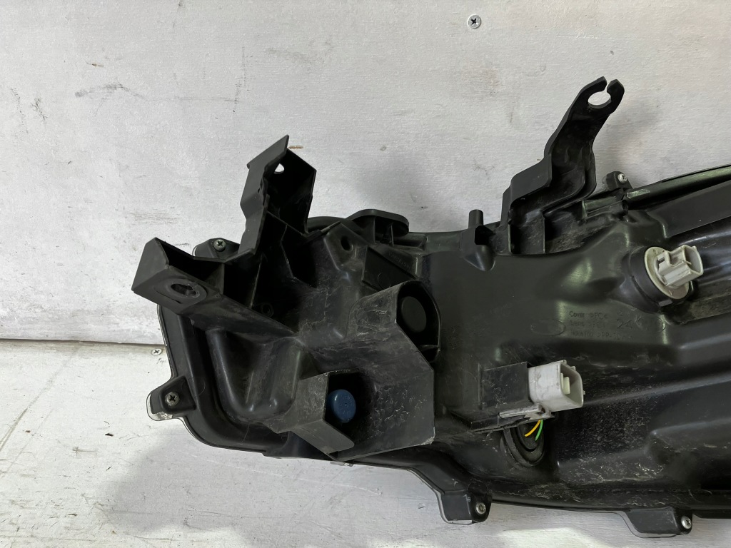 фото №13, Corolla e21 sedan лампа перед права звичайна led