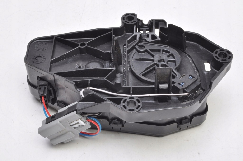 Купити Volvo xc60 i модуль блок керування кришки 31440645