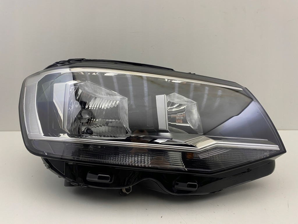 фото №1, Vw transporter t6 7e правая передняя лампа перед 15-