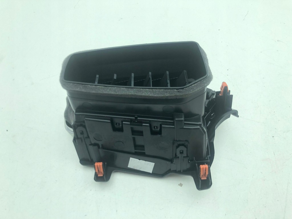 Toyota corolla e210 e21 решётка обдув боковая панели 2023 5566002510 с Разборки