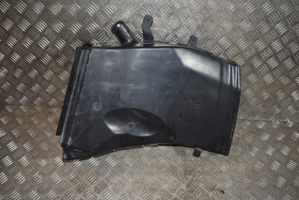 фото №2, Idealna воздуховод воздуха правая audi r8 1