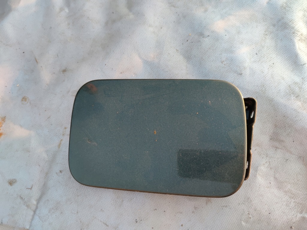 Купить Крышка заливной топлива mercedes w140