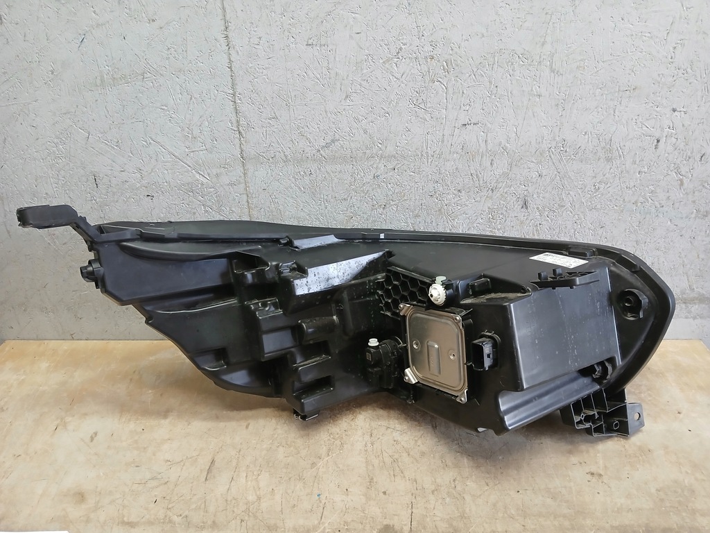 фото №3, Лампа перед левая renault trafic iii 3 lift 21- full led 260601790r