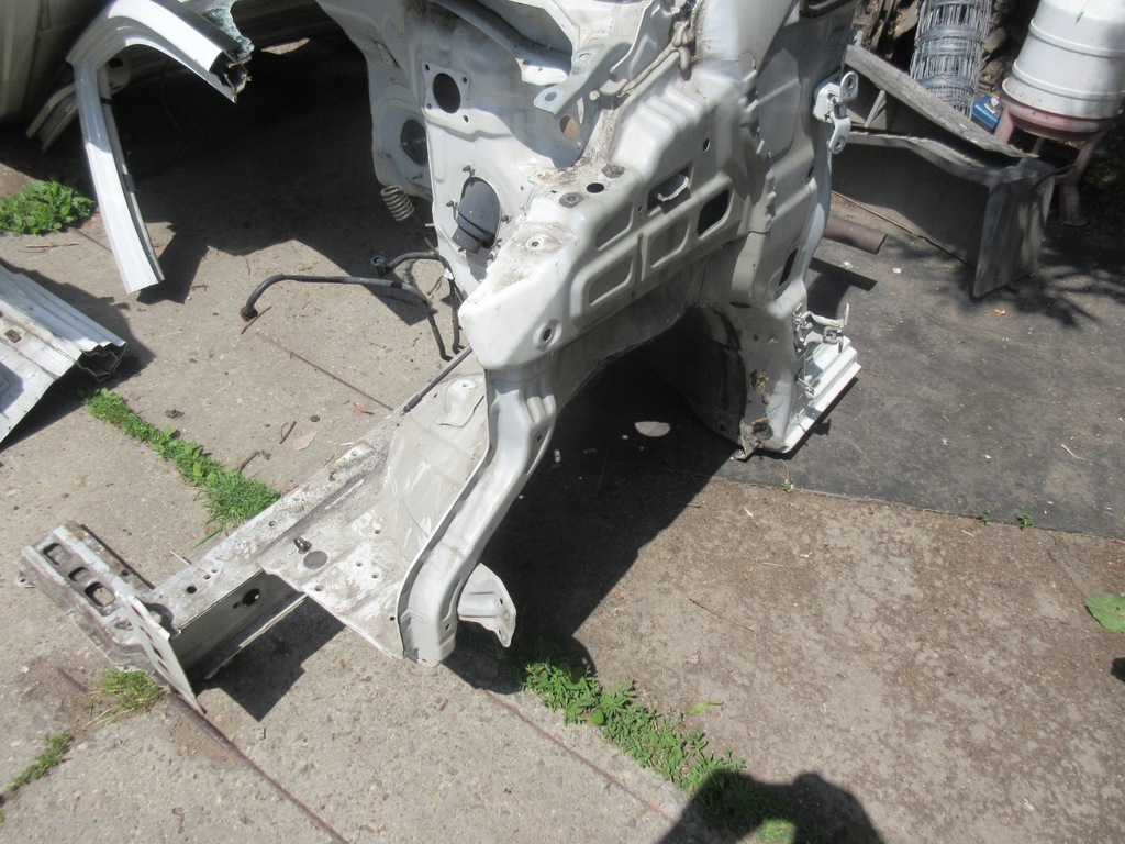 фото №1, Hyundai h-1 лонжерон левая четверть порог блок двигателя