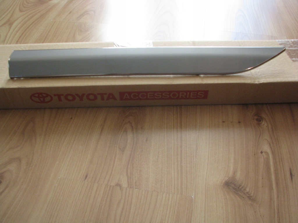 фото №5, Молдинг хром дверь правый задняя toyota rav4 v 2018-