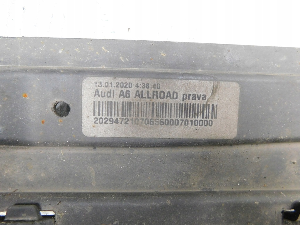 фото №9, Молдинг поріг права 4k9853856 - audi a6 c8 allroad quattro 2018-