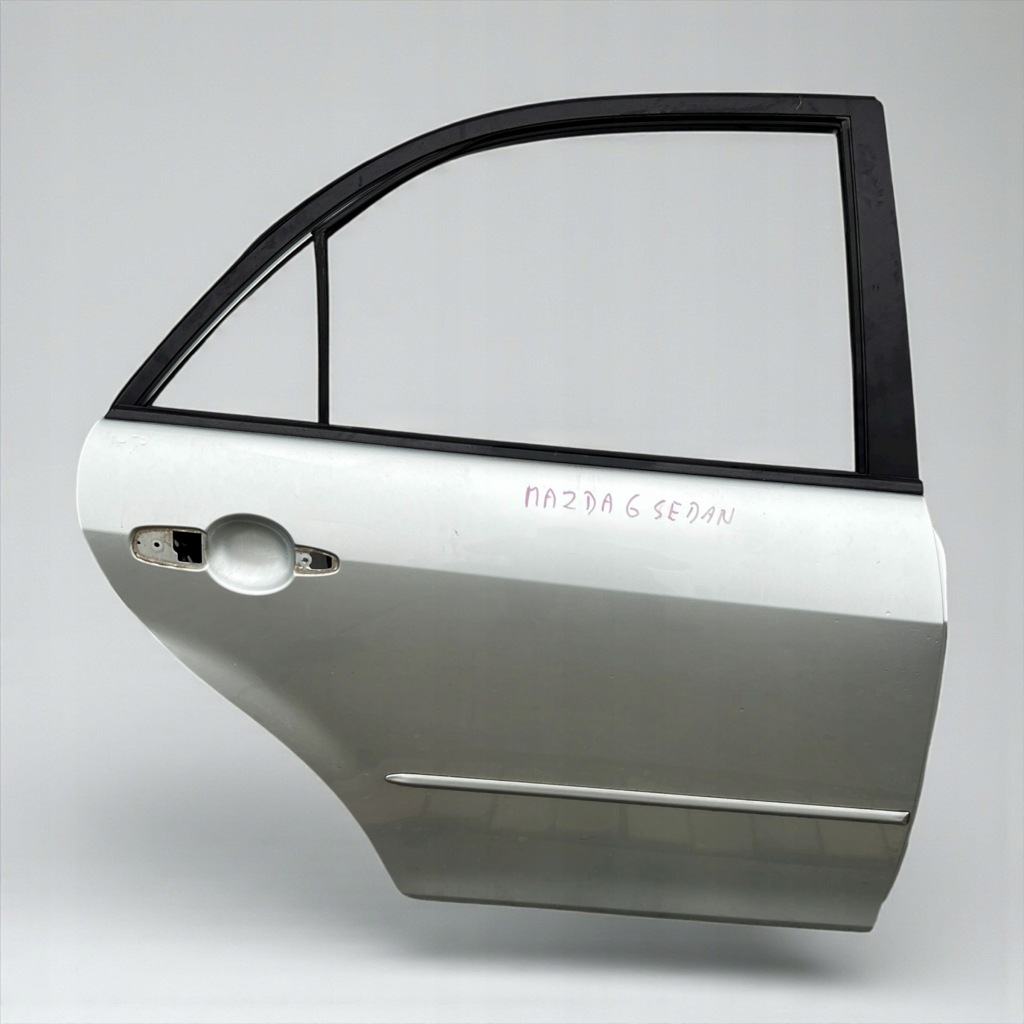 Купити Mazda 6 1 02-07 седан двері задній праве