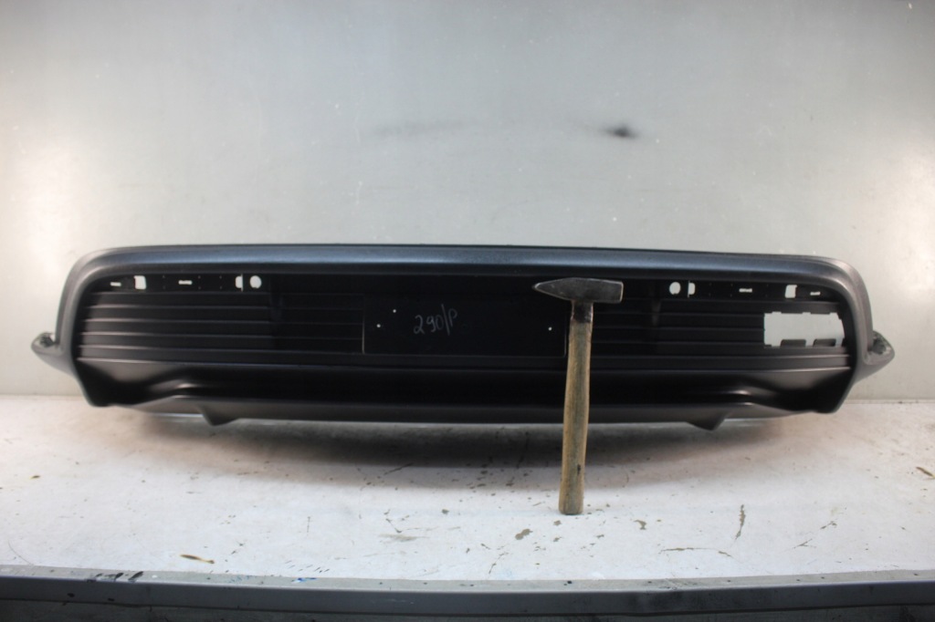 фото №1, Диффузор накладка бампер задняя porsche taycan 9j1807983f