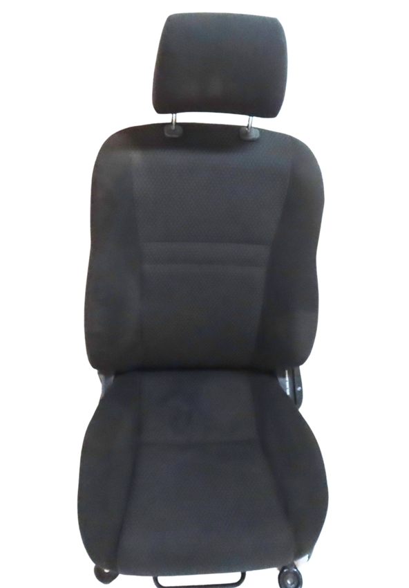 Купити Сидіння передній лівий toyota avensis t25 2003-2008 рік