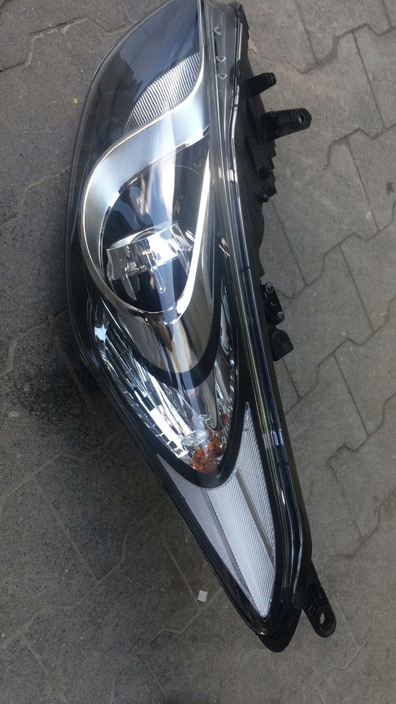 фото №1, Hyundai i30 2012- лампа левая bez подсветка