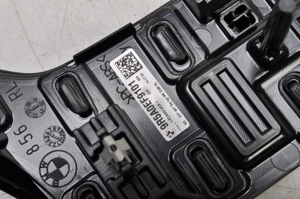 фото №10, Bmw g20 рамка домкрата передач захист dekor 9r5a0ef9101