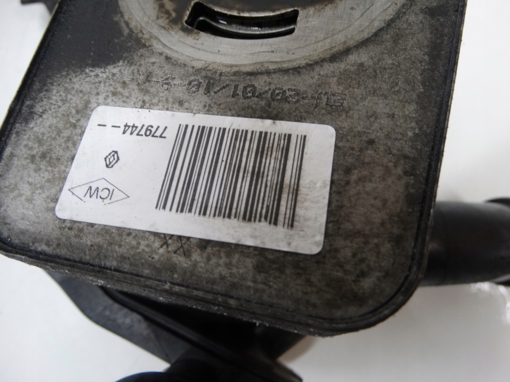 Радіатор оливи+ патрубок води renault laguna 3 Доставка