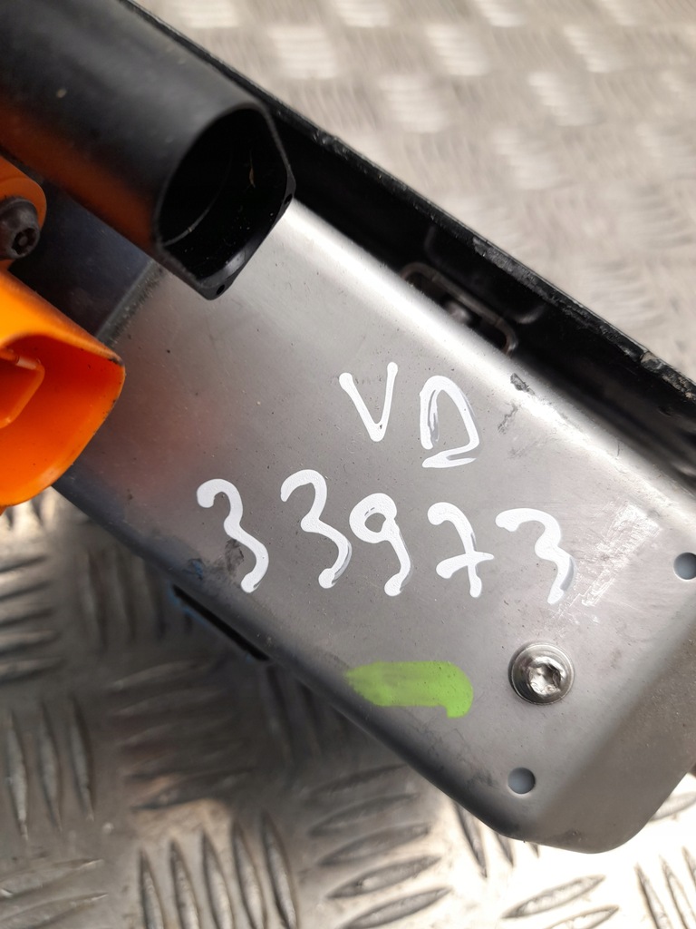 фото №4, Радиатор масла audi q8 e-tron 2023 3q0963231f