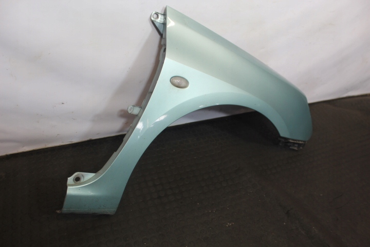 фото №1, Крила правий передній peugeot 307 2.0 lqad
