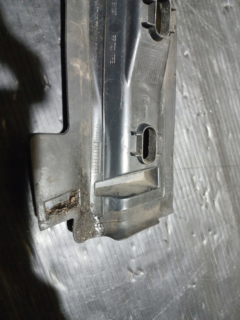 фото №6, Mercedes vito w447 заглушка жабо правая прокладка стекло a4478842674