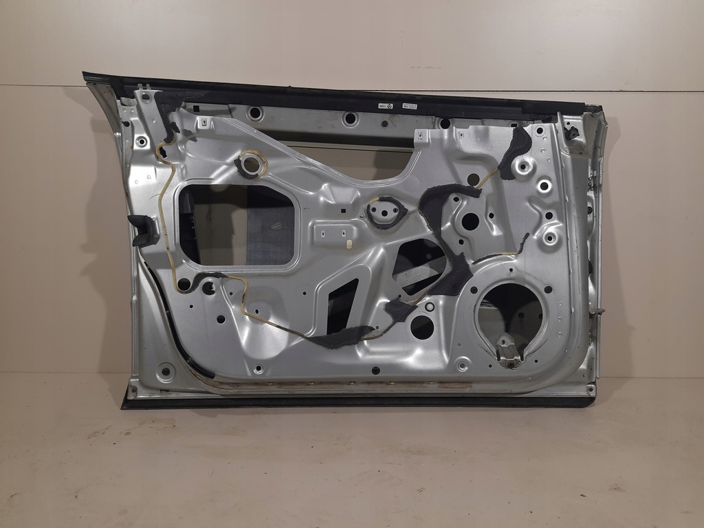 фото №6, Двері лівий перед audi a4 b7 04-07 ly7w срібний