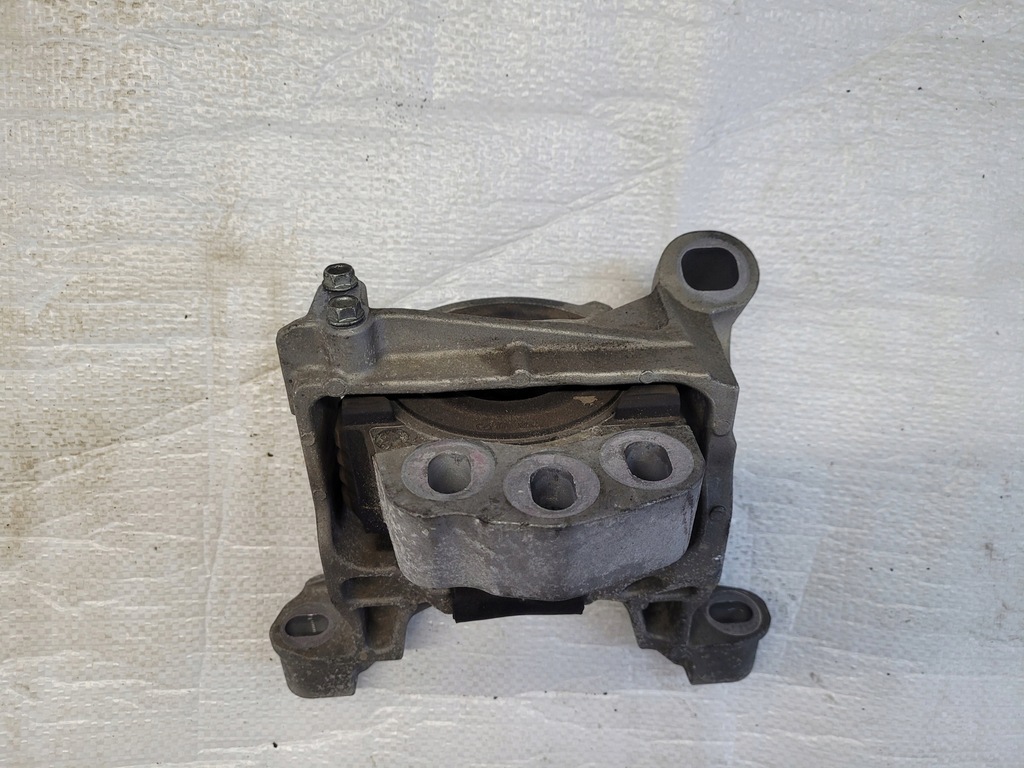 фото №1, Mazda 3 bm 13-18 2.2 d подушка двигателя