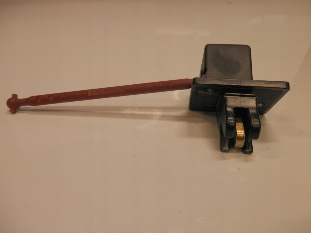 фото №1, Mercedes s-klasa w220 замок кришки багажника лівий