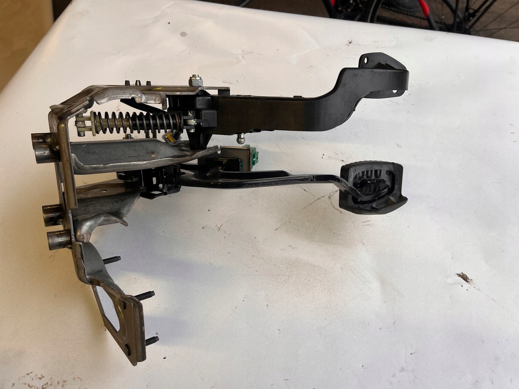 фото №6, Citroen cactus c4 педали основание