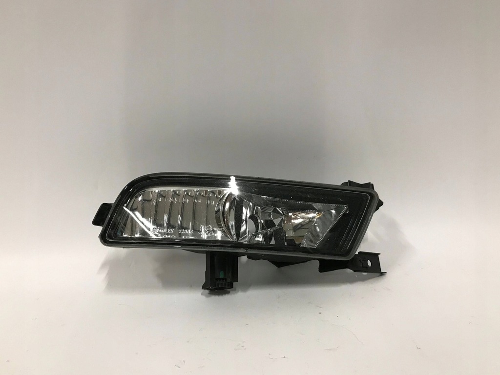 фото №1, Honda crv cr-v iii 15-18 lift противотуманная фара led правый хороший!