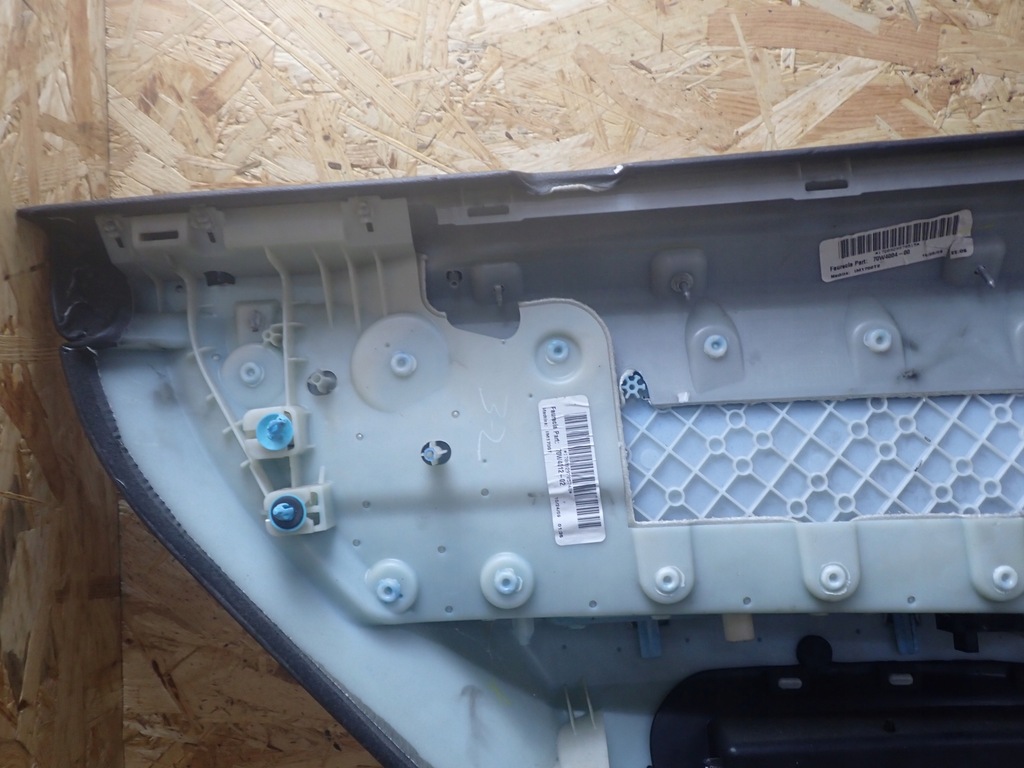 фото №7, Обшивка дверь правый задняя вместе с динамиками bmw x5 e70 6008